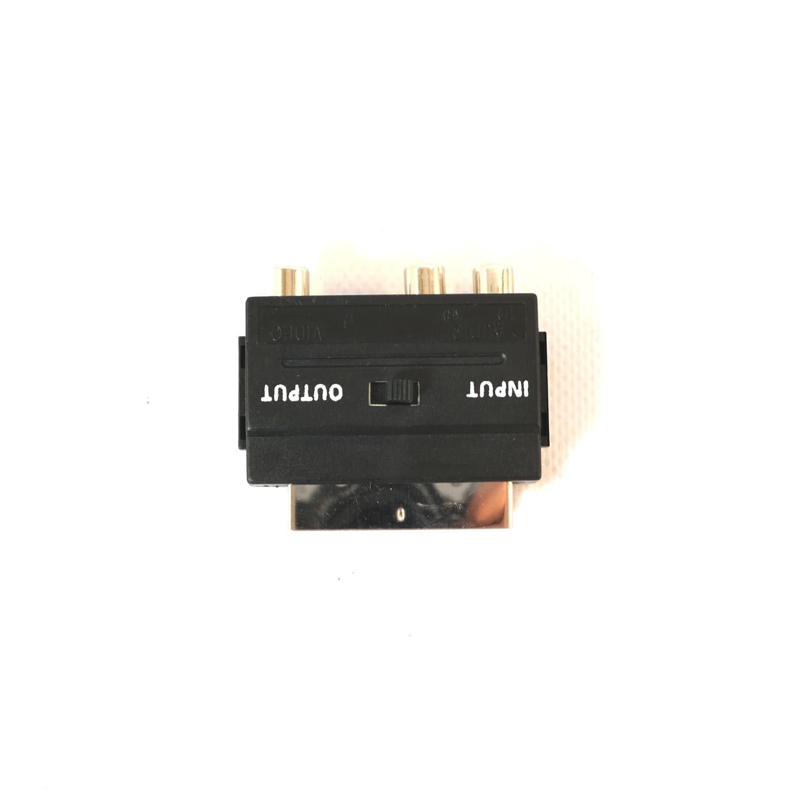 Adapterstecker (Scart auf 3x Cinch)
