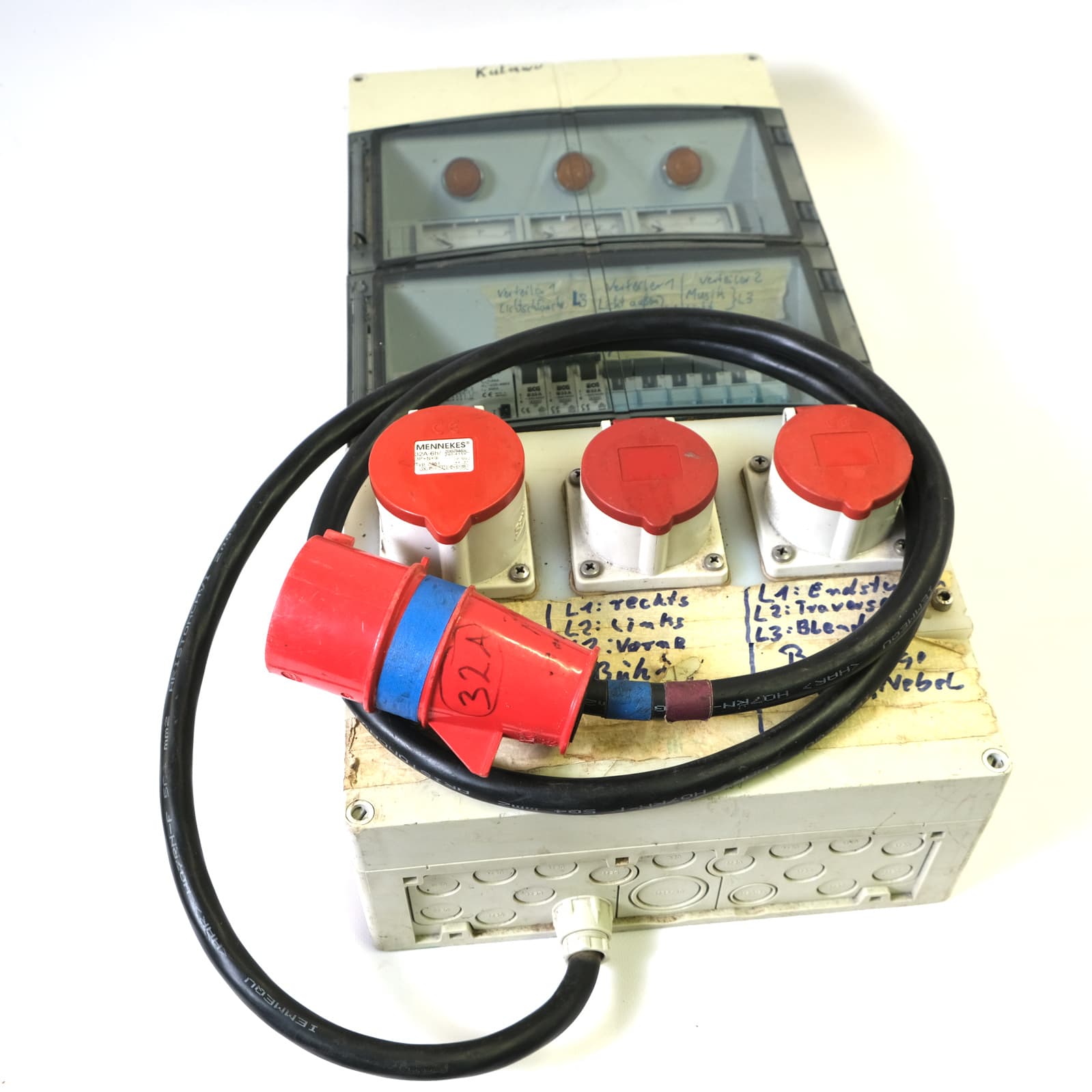 32-Amp-Verteiler (3x CEE16A)