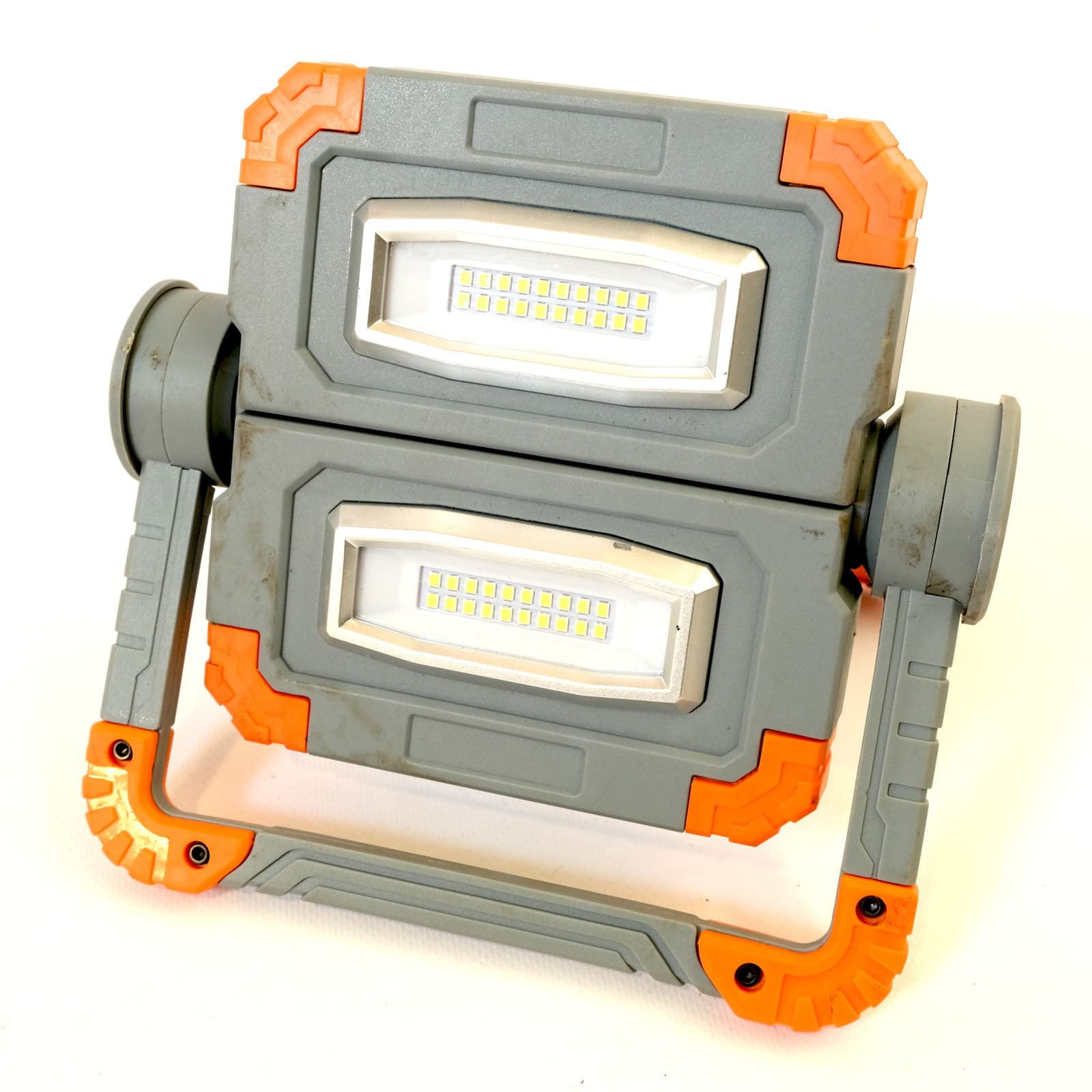 LED-Arbeitsleuchte mit Akku, 2x5 W