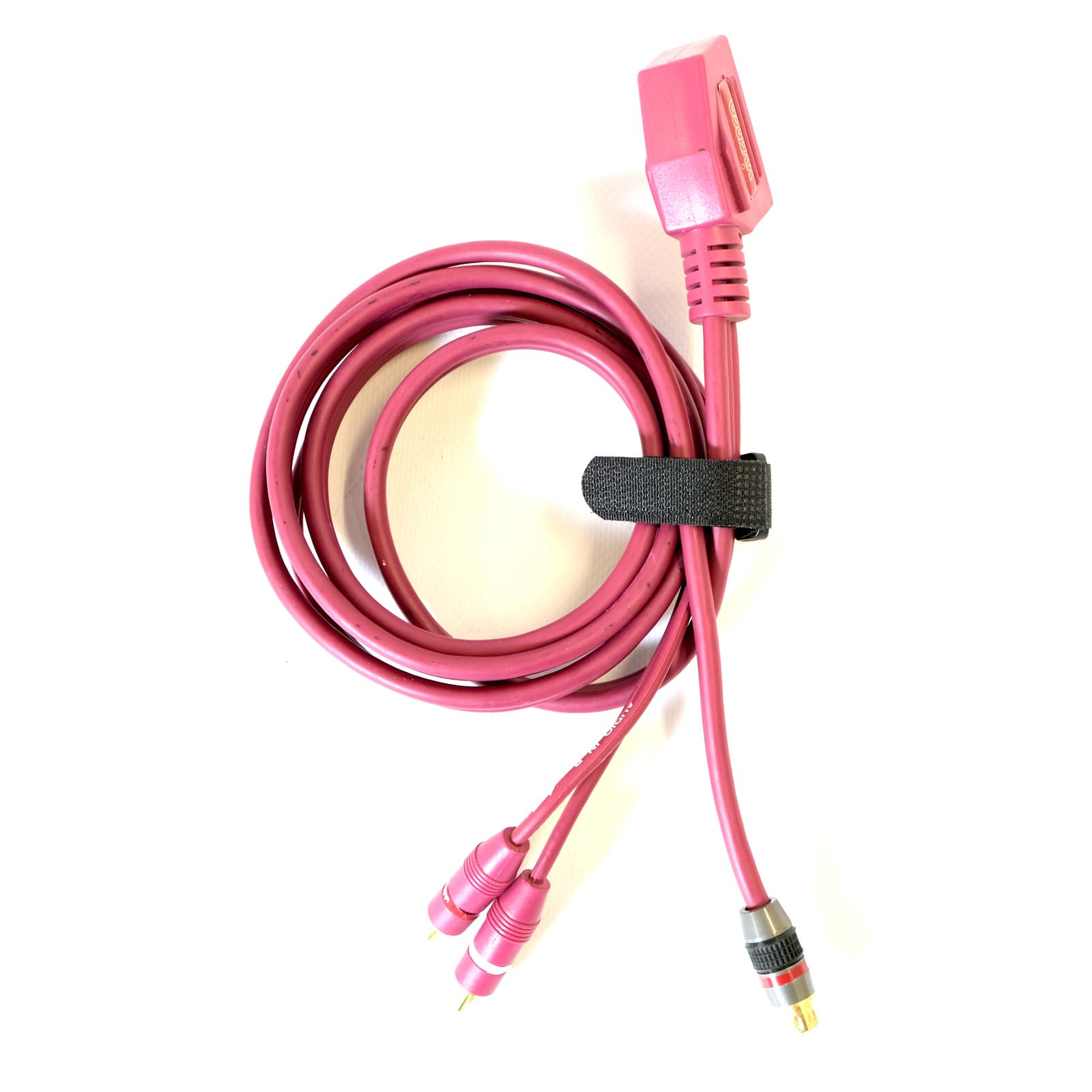 Adapterkabel Scart auf S-Video und 2x Cinch