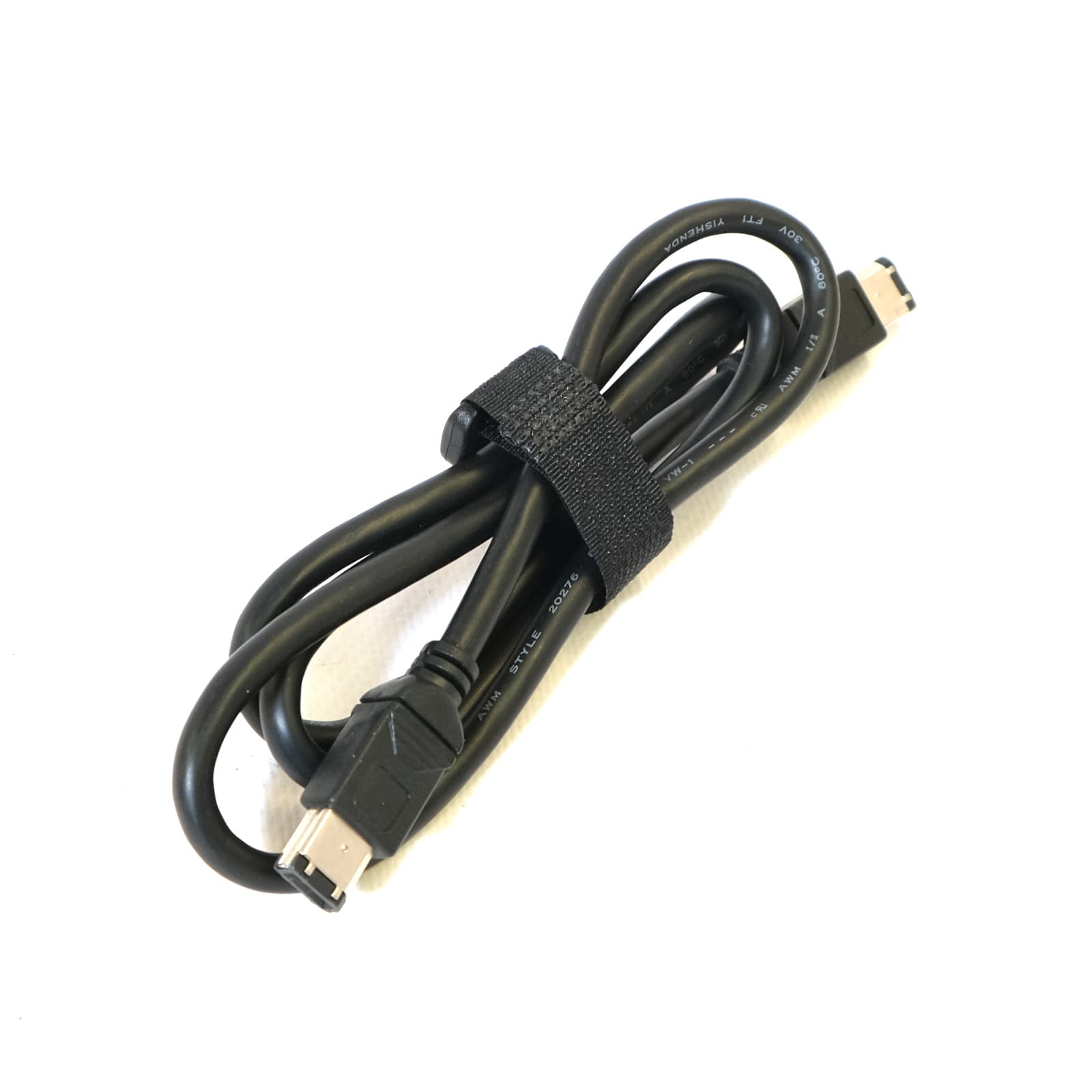 FireWire-Kabel (6-pol auf 6-pol) 1m